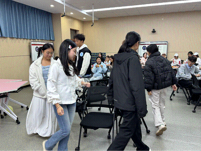 2025-10-30 20:54:40.298000